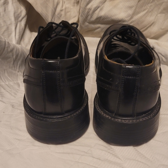 Black Florsheim Oxford size 10E - Picture 4 of 6